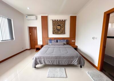 5 Bedrooms House East Pattaya H011729