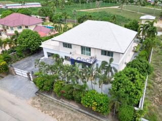 5 Bedrooms House East Pattaya H011729