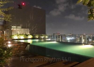 Condo for Rent at Rhythm Sukhumvit 44/1