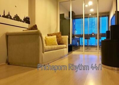 Condo for Rent at Rhythm Sukhumvit 44/1