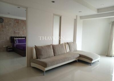 Condo for sale 1 bedroom 66 m² in Jomtien beach condominium, Pattaya