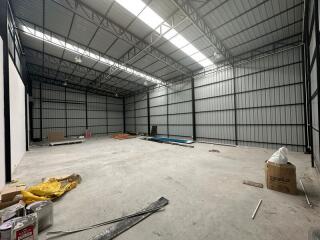 For Rent Samut Prakan Showroom - Warehouse Bang Na-Trad Bang Phli