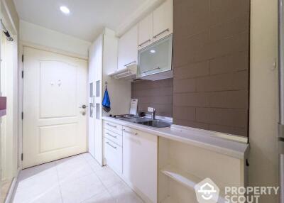 1-BR Condo at Grand Park View Asoke near MRT Sukhumvit