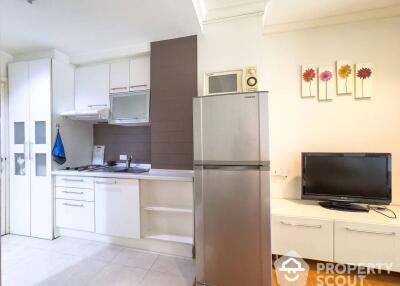 1-BR Condo at Grand Park View Asoke near MRT Sukhumvit