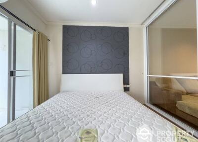 1-BR Condo at Grand Park View Asoke near MRT Sukhumvit