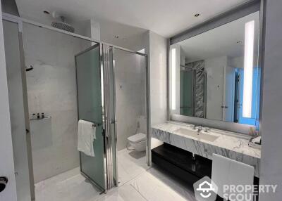 2-BR Condo at Four Seasons Private Residences Bangkok near BTS Saphan Taksin