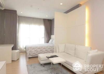 Studio Condo at Urbano Absolute near BTS Krung Thon Buri