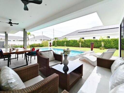 Highland villas luxury pool villa for sale Hua Hin