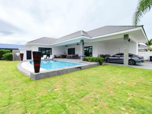 Highland villas luxury pool villa for sale Hua Hin