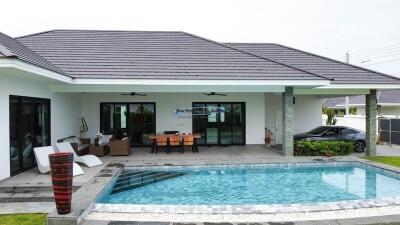 Highland villas luxury pool villa for sale Hua Hin