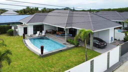 Highland villas luxury pool villa for sale Hua Hin