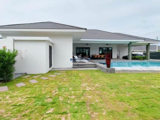 Highland villas luxury pool villa for sale Hua Hin