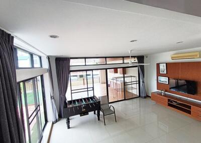 3 Bedrooms House In Jomtien Yacht Club 3 Near Jomtien Beach