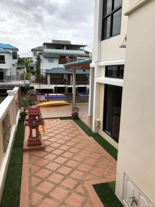 3 Bedrooms House In Jomtien Yacht Club 3 Near Jomtien Beach