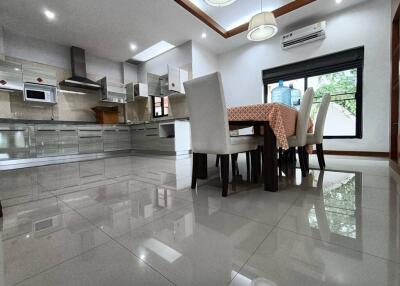 3 Bedrooms House In Jomtien Yacht Club 3 Near Jomtien Beach