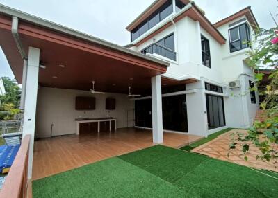 3 Bedrooms House In Jomtien Yacht Club 3 Near Jomtien Beach