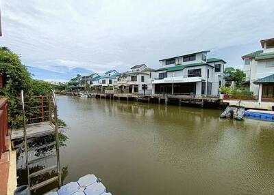 3 Bedrooms House In Jomtien Yacht Club 3 Near Jomtien Beach