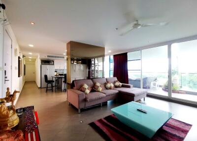 Luxury Penthouse For Sale or Rent On Pratumnak