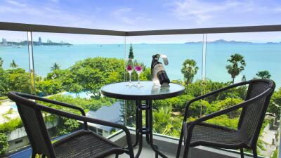 beachfront condo for sale in WongAmat Tower