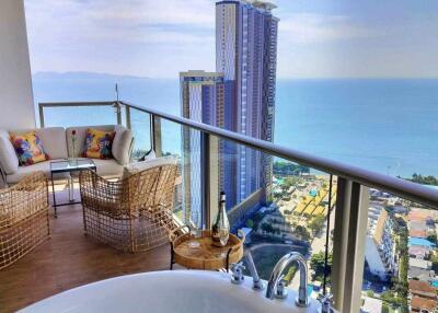 Luxury Condo For Sale at Riviera Ocean Drive Jomtien