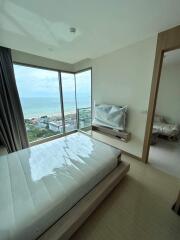 Sea view Condo For Sale At Riviera Jomtien