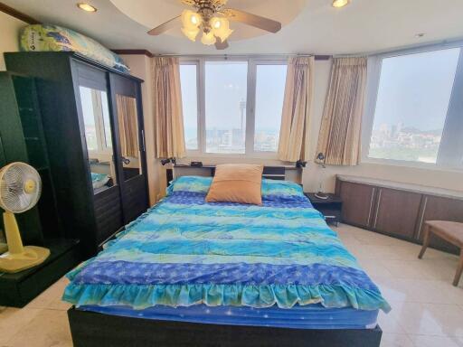 Fantastic Panoramic View condo for sale!!