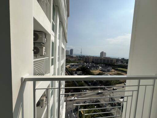 BRAND NEW CONDO  EMPIRE TOWER JOMTIEN