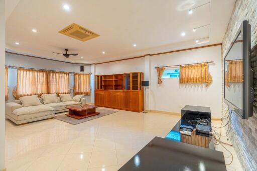 Pool Villa For rent in East Pattaya