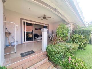 Charming Ground Floor 2-Bedroom Sale and Rental on Pratumnak Hill – Convenience and Comfort Await in Pattaya!