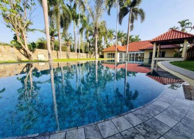 Newly Renovated Pool Villa For Sale Near Mabprachan Lake