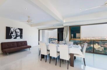 Duplex for Sale at Jomtien Plaza Condotel