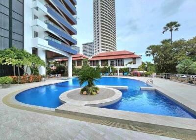 Luxury Beachfront Condo For Sale on Pratumnak