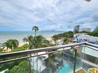 Luxury Beachfront Condo For Sale on Pratumnak