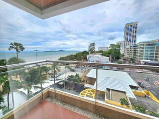 Luxury Beachfront Condo For Sale on Pratumnak