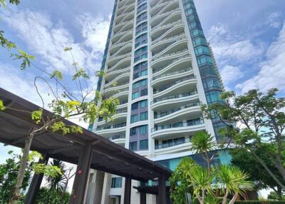 Luxury Beachfront Condo For Sale at Reflection