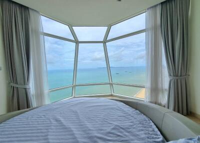 Luxury Beachfront Condo For Sale at Reflection
