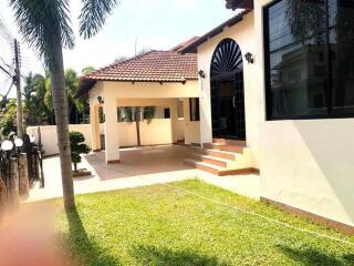 Pool Villa For Rent in East Pattaya