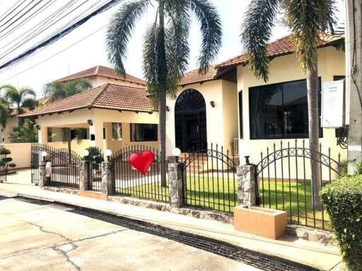 Pool Villa For Rent in East Pattaya