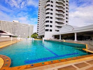 Sea View Condo For sale at Jomtien Complex