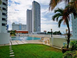 Sea View Condo For sale at Jomtien Complex