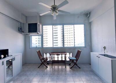 Sea View Condo For sale at Jomtien Complex