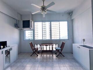 Sea View Condo For sale at Jomtien Complex