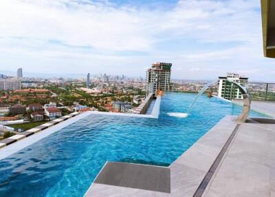 Luxury Condo For Sale in Jomtien Beach