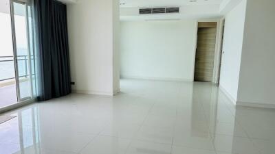 Luxury Sea View Condo For Sale at Reflection Jomtien