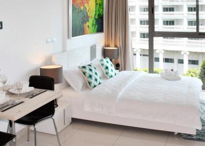 Sea View Studio For Sale at Wong Amat Tower