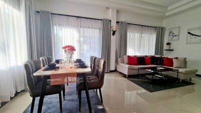 3 Bedrooms House for Sale in East Pattaya