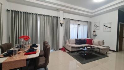 3 Bedrooms House for Sale in East Pattaya