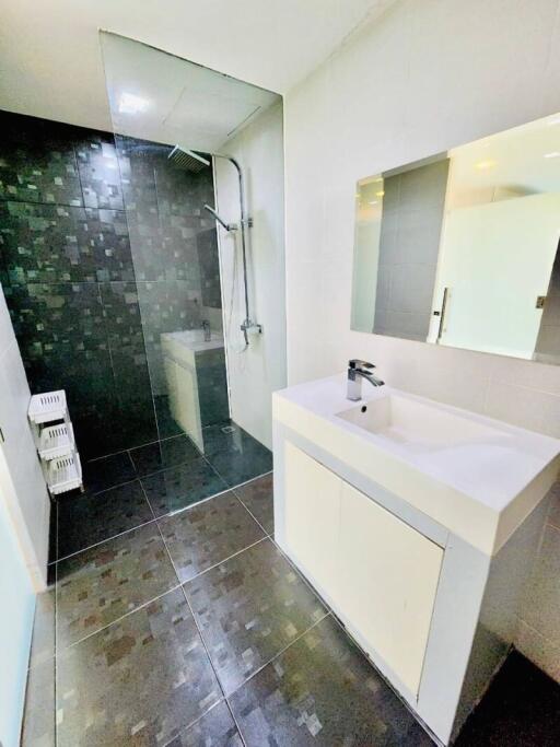 3 Bedrooms Condo  For Sale at Wong Amat