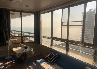 SEA VIEW  CONDO 2BEDROM  FOR SALE AT JOMTIEN