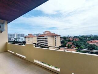 1 Bedroom Condo For Sale Near Jomtien Beach